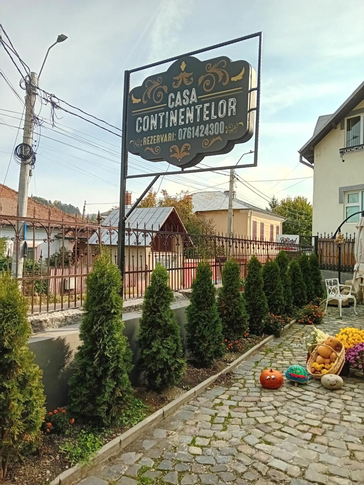 Готель Casa Continentelor Кимпулунґ Екстер'єр фото
